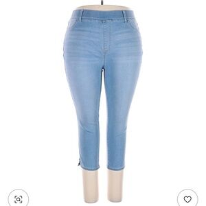 Lovely Blue Stonewashed Stretch Pull On Capri Style Jeggins